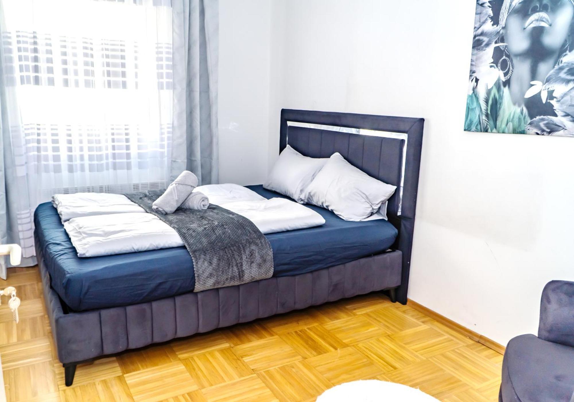 Homestay Spacious 5 Minutes To Wiener Stadthalle *